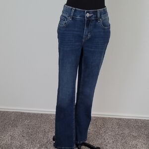 Comfy Classic Wash, Boot Cut, Straight Women's Jeans in size 0